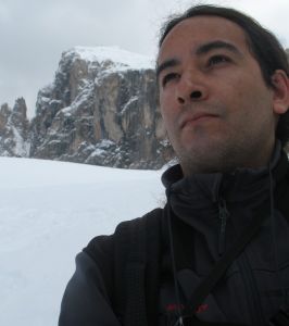 Dr. Rodrigo Olea